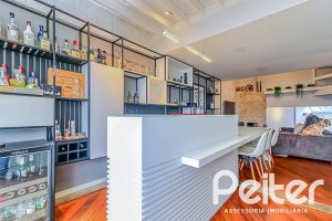 Casa em Condomínio à venda com 286m², 3 dormitórios, 1 suíte, 3 vagas, no bairro Jardim Isabel em Porto Alegre