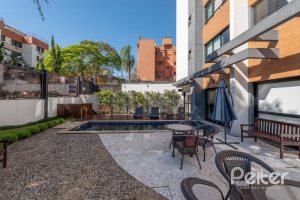 Apartamento à venda com 56m², 2 dormitórios, 1 suíte, 2 vagas, no bairro Tristeza em Porto Alegre