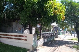 Terreno à venda com 275m², no bairro Tristeza em Porto Alegre