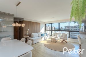 Apartamento à venda com 90m², 3 dormitórios, 1 suíte, 2 vagas, no bairro Tristeza em PORTO ALEGRE