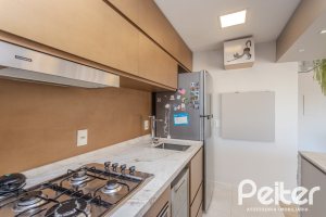 Apartamento à venda com 90m², 3 dormitórios, 1 suíte, 2 vagas, no bairro Tristeza em PORTO ALEGRE