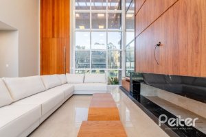 Casa em Condomínio à venda com 289m², 4 dormitórios, 4 suítes, 2 vagas, no bairro Alphaville em PORTO ALEGRE