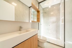 Casa em Condomínio à venda com 289m², 4 dormitórios, 4 suítes, 2 vagas, no bairro Alphaville em PORTO ALEGRE