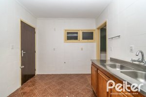 Apartamento à venda com 88m², 3 dormitórios, 1 vaga, no bairro Cristal em Porto Alegre