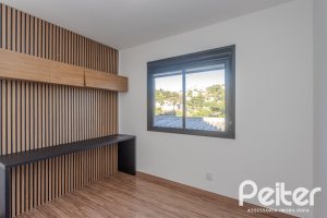 Apartamento à venda com 64m², 2 dormitórios, 1 suíte, 1 vaga, no bairro Tristeza em PORTO ALEGRE