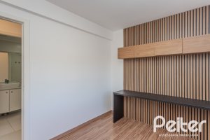 Apartamento à venda com 64m², 2 dormitórios, 1 suíte, 1 vaga, no bairro Tristeza em PORTO ALEGRE