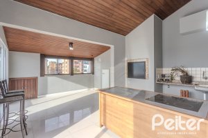 Cobertura à venda com 148m², 2 dormitórios, 1 suíte, 2 vagas, no bairro Tristeza em Porto Alegre