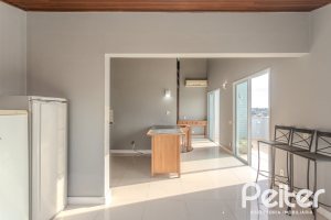 Cobertura à venda com 148m², 2 dormitórios, 1 suíte, 2 vagas, no bairro Tristeza em Porto Alegre