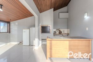 Cobertura à venda com 148m², 2 dormitórios, 1 suíte, 2 vagas, no bairro Tristeza em Porto Alegre