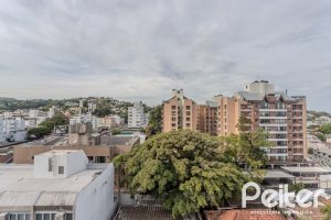 Cobertura à venda com 148m², 2 dormitórios, 1 suíte, 2 vagas, no bairro Tristeza em Porto Alegre