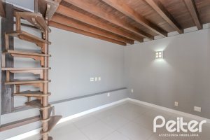 Cobertura à venda com 148m², 2 dormitórios, 1 suíte, 2 vagas, no bairro Tristeza em Porto Alegre