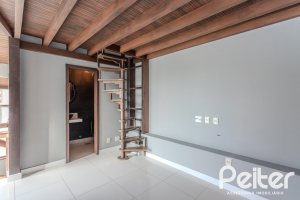 Cobertura à venda com 148m², 2 dormitórios, 1 suíte, 2 vagas, no bairro Tristeza em Porto Alegre