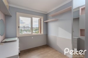 Cobertura à venda com 148m², 2 dormitórios, 1 suíte, 2 vagas, no bairro Tristeza em Porto Alegre