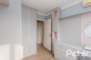 Cobertura à venda com 148m², 2 dormitórios, 1 suíte, 2 vagas, no bairro Tristeza em Porto Alegre