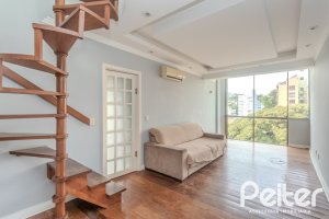 Cobertura à venda com 148m², 2 dormitórios, 1 suíte, 2 vagas, no bairro Tristeza em Porto Alegre