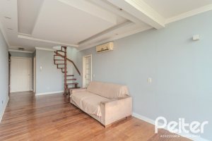 Cobertura à venda com 148m², 2 dormitórios, 1 suíte, 2 vagas, no bairro Tristeza em Porto Alegre