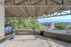 Cobertura à venda com 148m², 2 dormitórios, 1 suíte, 2 vagas, no bairro Tristeza em Porto Alegre