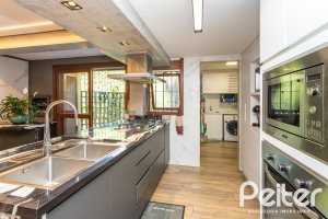  à venda, no bairro  em 