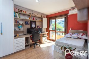  à venda, no bairro  em 