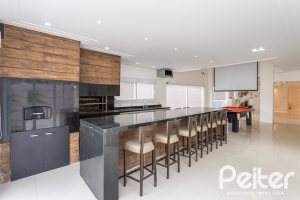 Casa em Condomínio à venda com 463m², 4 dormitórios, 4 suítes, 3 vagas, no bairro Terra Ville em PORTO ALEGRE