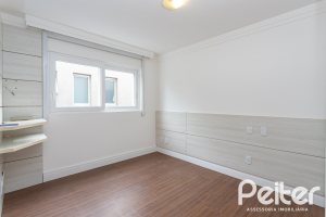 Casa em Condomínio à venda com 463m², 4 dormitórios, 4 suítes, 3 vagas, no bairro Terra Ville em PORTO ALEGRE