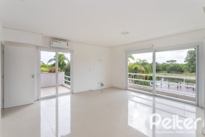 Casa em Condomínio à venda com 463m², 4 dormitórios, 4 suítes, 3 vagas, no bairro Terra Ville em PORTO ALEGRE