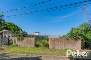 Terreno à venda, no bairro Vila Assunção em Porto Alegre