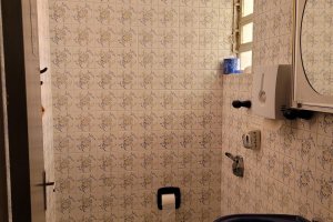 Casa à venda com 205m², 3 dormitórios, 4 vagas, no bairro Tristeza em Porto Alegre