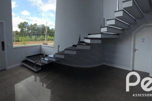 Casa em Condomínio à venda com 297m², 4 dormitórios, 4 suítes, 3 vagas, no bairro Alphaville em PORTO ALEGRE