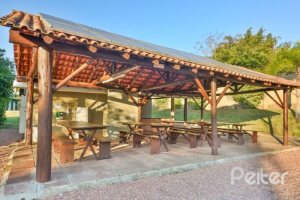 Casa em Condomínio à venda com 239m², 4 dormitórios, 4 suítes, 4 vagas, no bairro Terra Ville em Porto Alegre