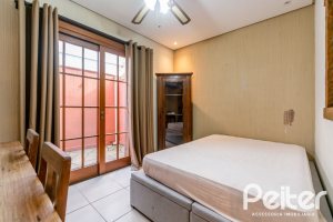 Casa em Condomínio à venda com 596m², 4 dormitórios, 4 suítes, 4 vagas, no bairro Terra Ville em PORTO ALEGRE