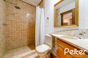 Casa em Condomínio à venda com 596m², 4 dormitórios, 4 suítes, 4 vagas, no bairro Terra Ville em PORTO ALEGRE