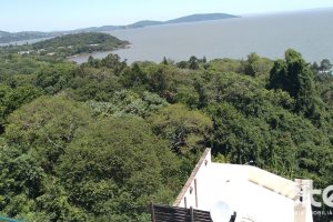 Terreno à venda com 505m², no bairro Sétimo Céu em Porto Alegre