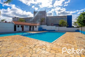 Casa em Condomínio à venda com 160m², 3 dormitórios, 1 suíte, 2 vagas, no bairro Ipanema em PORTO ALEGRE