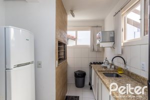 Casa em Condomínio à venda com 160m², 3 dormitórios, 1 suíte, 2 vagas, no bairro Ipanema em PORTO ALEGRE