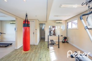 Casa em Condomínio à venda com 160m², 3 dormitórios, 1 suíte, 2 vagas, no bairro Ipanema em PORTO ALEGRE