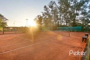 Casa em Condomínio à venda com 232m², 4 dormitórios, 1 suíte, 4 vagas, no bairro Terra Ville em PORTO ALEGRE