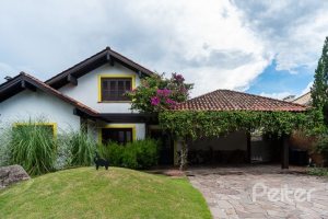 Casa em Condomínio à venda com 232m², 4 dormitórios, 1 suíte, 4 vagas, no bairro Terra Ville em PORTO ALEGRE