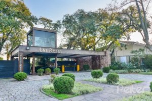 Casa em Condomínio à venda com 457m², 4 dormitórios, 4 suítes, 6 vagas, no bairro Pedra Redonda em PORTO ALEGRE