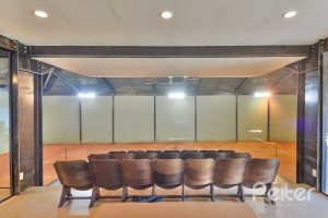 Casa em Condomínio à venda com 457m², 4 dormitórios, 4 suítes, 6 vagas, no bairro Pedra Redonda em PORTO ALEGRE