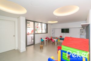 Apartamento à venda com 216m², 3 dormitórios, 3 suítes, 3 vagas, no bairro Tristeza em PORTO ALEGRE