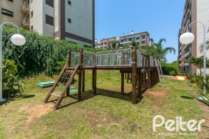 Apartamento à venda com 104m², 3 dormitórios, 1 suíte, 2 vagas, no bairro Ipanema em PORTO ALEGRE