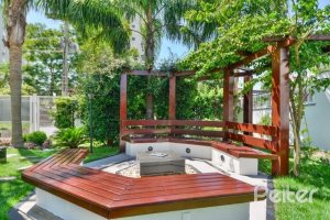 Apartamento à venda com 90m², 3 dormitórios, 1 suíte, 2 vagas, no bairro Tristeza em PORTO ALEGRE