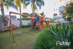 Apartamento à venda com 136m², 3 dormitórios, 1 suíte, 2 vagas, no bairro Tristeza em PORTO ALEGRE