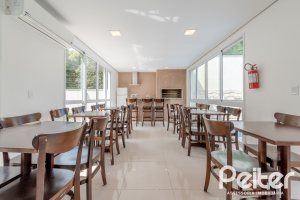 Casa em Condomínio à venda com 177m², 3 dormitórios, 1 suíte, 2 vagas, no bairro Ipanema em PORTO ALEGRE