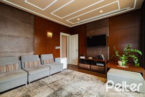 Casa em Condomínio à venda com 941m², 5 dormitórios, 5 suítes, 6 vagas, no bairro Terra Ville em PORTO ALEGRE