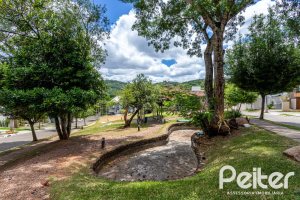 Casa em Condomínio à venda com 190m², 3 dormitórios, 1 suíte, 2 vagas, no bairro Vila Nova em PORTO ALEGRE