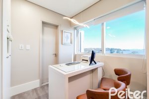 Comercial à venda com 42m², no bairro Cristal em Porto Alegre