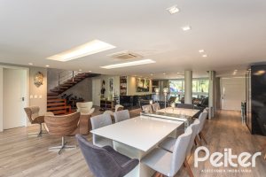 Casa em Condomínio à venda com 478m², 4 dormitórios, 4 suítes, 4 vagas, no bairro Terra Ville em PORTO ALEGRE