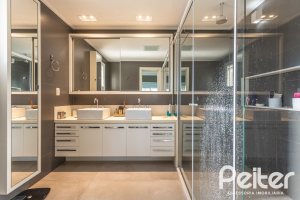 Casa em Condomínio à venda com 478m², 4 dormitórios, 4 suítes, 4 vagas, no bairro Terra Ville em PORTO ALEGRE